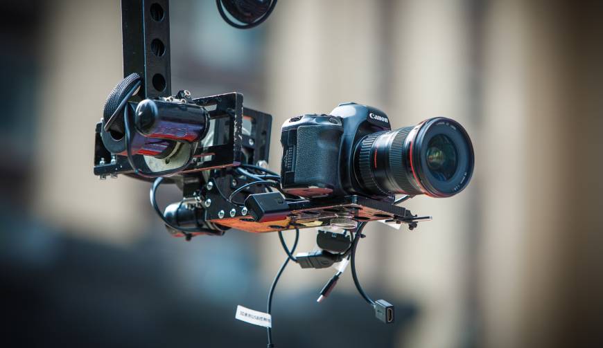 科技赋能生活：建邺区产品视频拍摄开启智能新时代