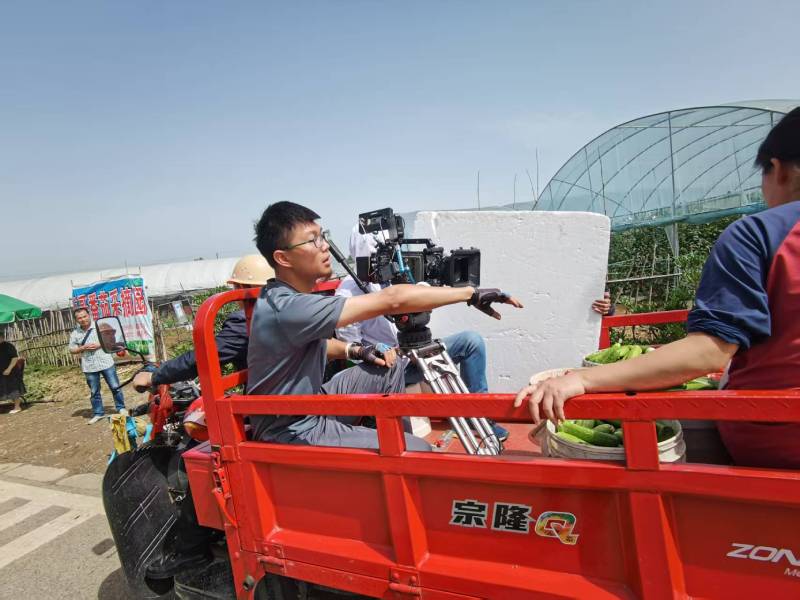 电商爆款背后的推手：建邺区产品视频拍摄公司精准捕捉卖点痛点